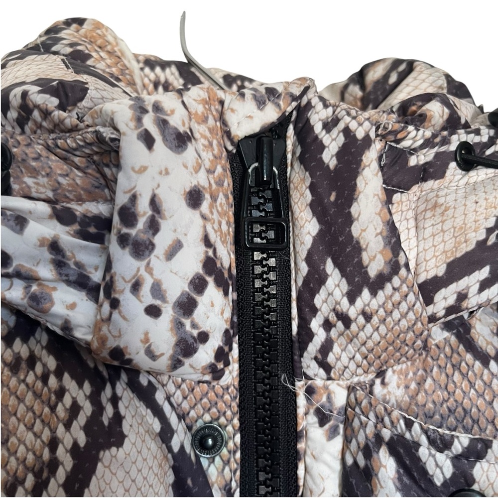 Aritzia Tna The Super Puff Snake Python Print Puf… - image 5